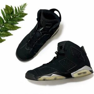 Air Jordan 6 Retro | Black/Silver | Youth 6Y (Women’s 7.5)